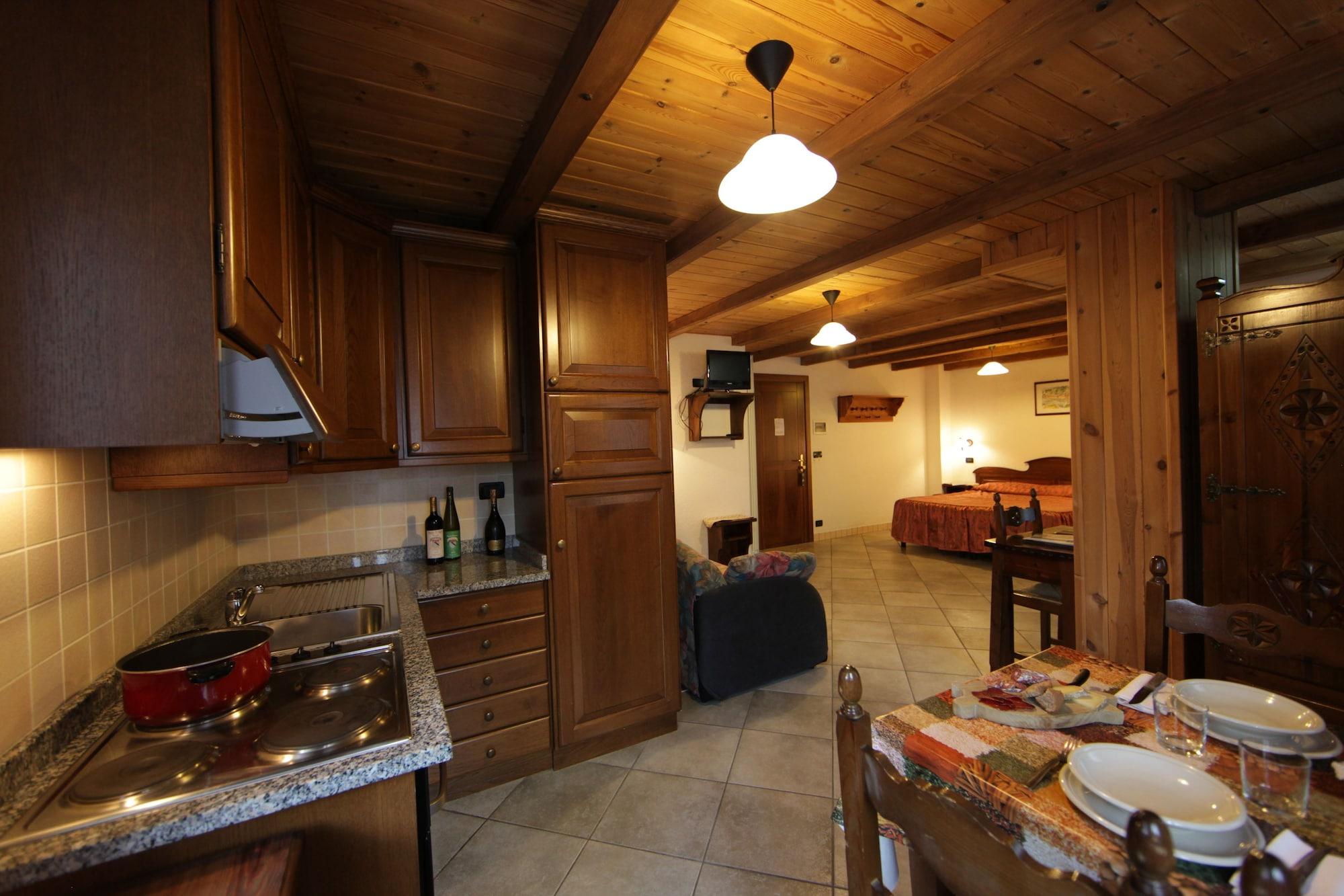 Hotel Santa San à Champoluc Extérieur photo