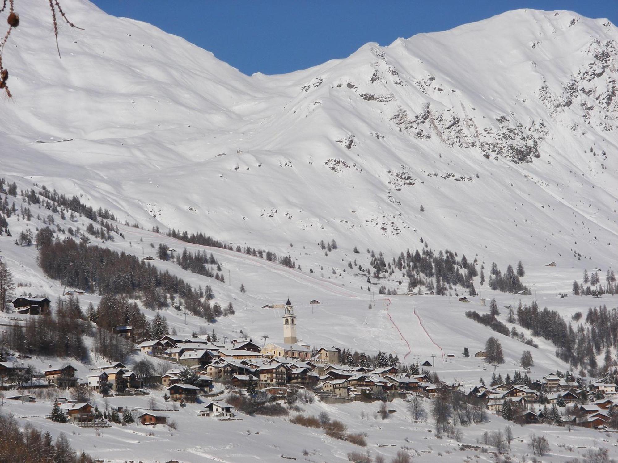 Hotel Santa San à Champoluc Extérieur photo