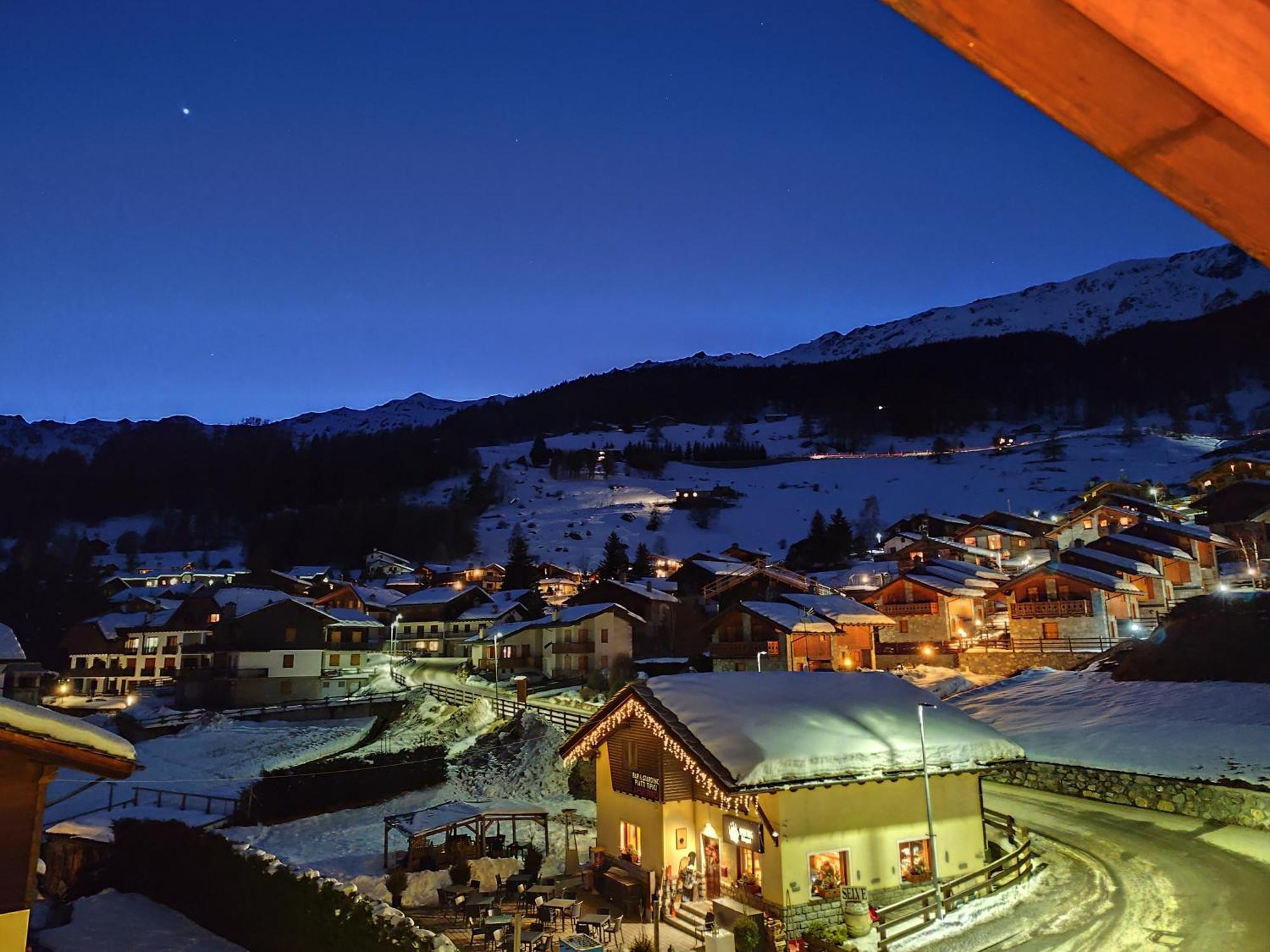 Hotel Santa San à Champoluc Extérieur photo